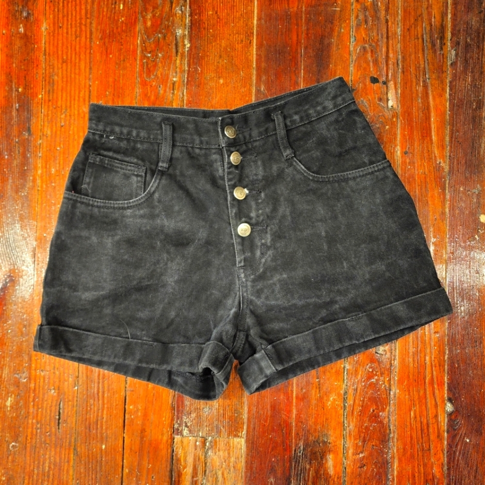 Vintage Y2K MGR Black High Waistes Shorts
